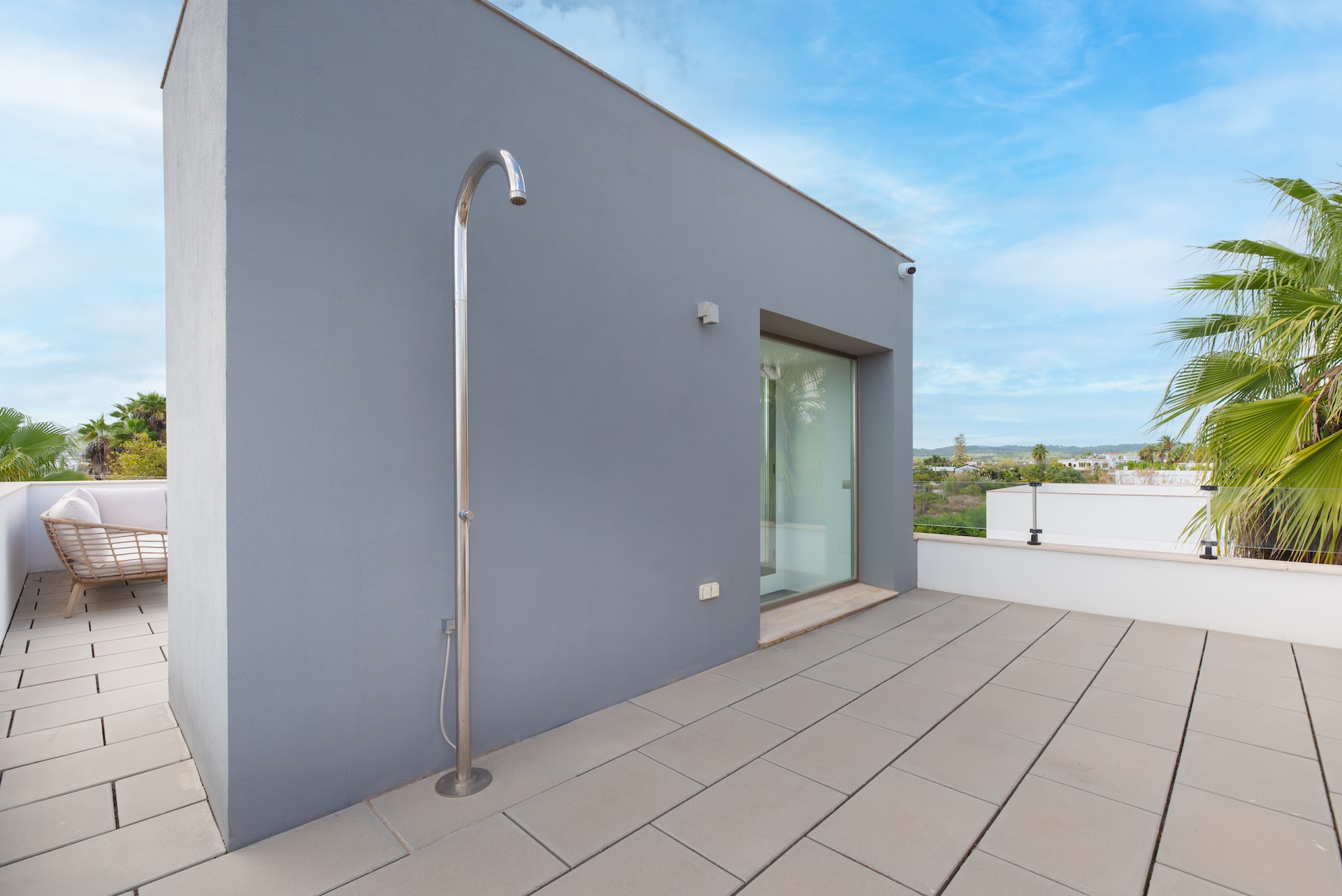 Resa Estates Ibiza Jesus townhouse 3 bedrooms te koop sale roof.jpg